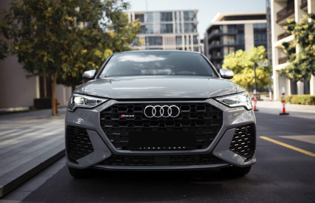 Rent Audi RS Q3 in Dubai