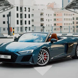 Rent Audi R8 Spyder V10 in Dubai