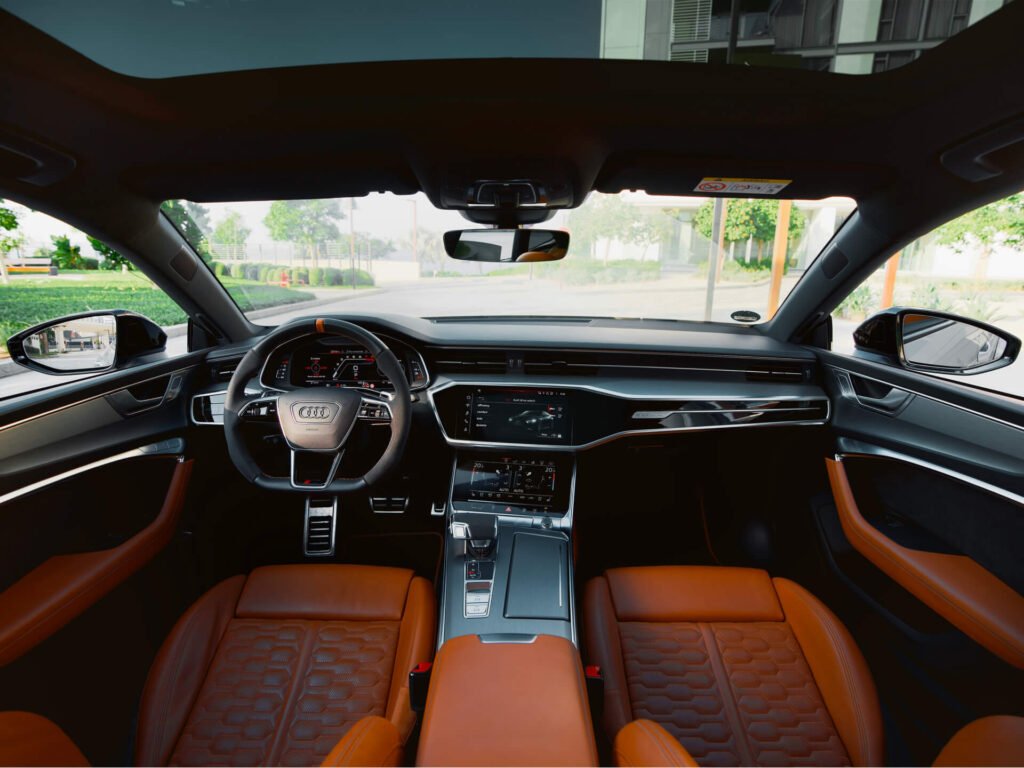 Rent Audi RS7 in Dubai