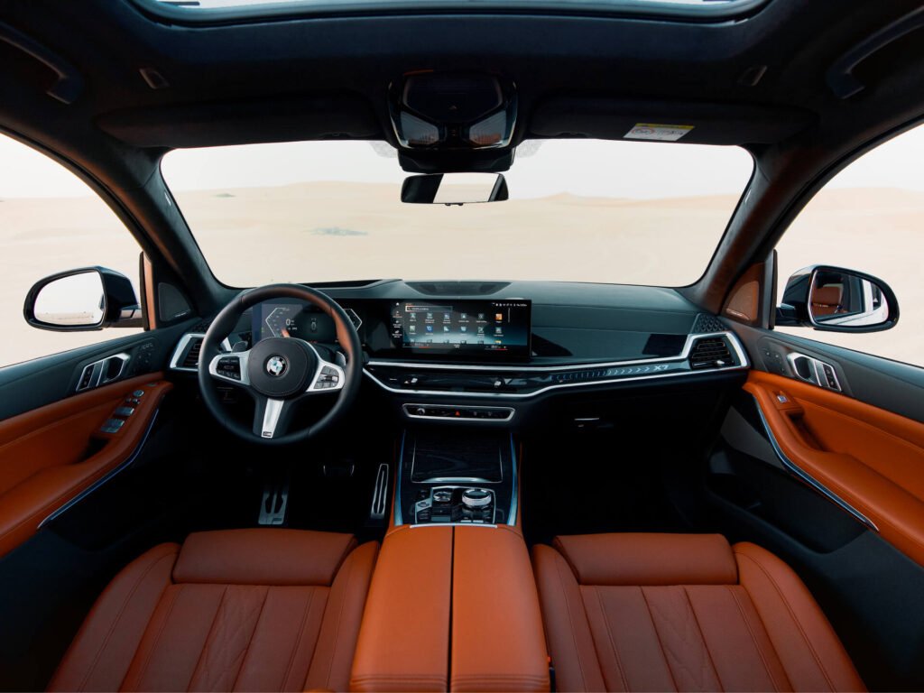 Rent BMW X7 in Dubai